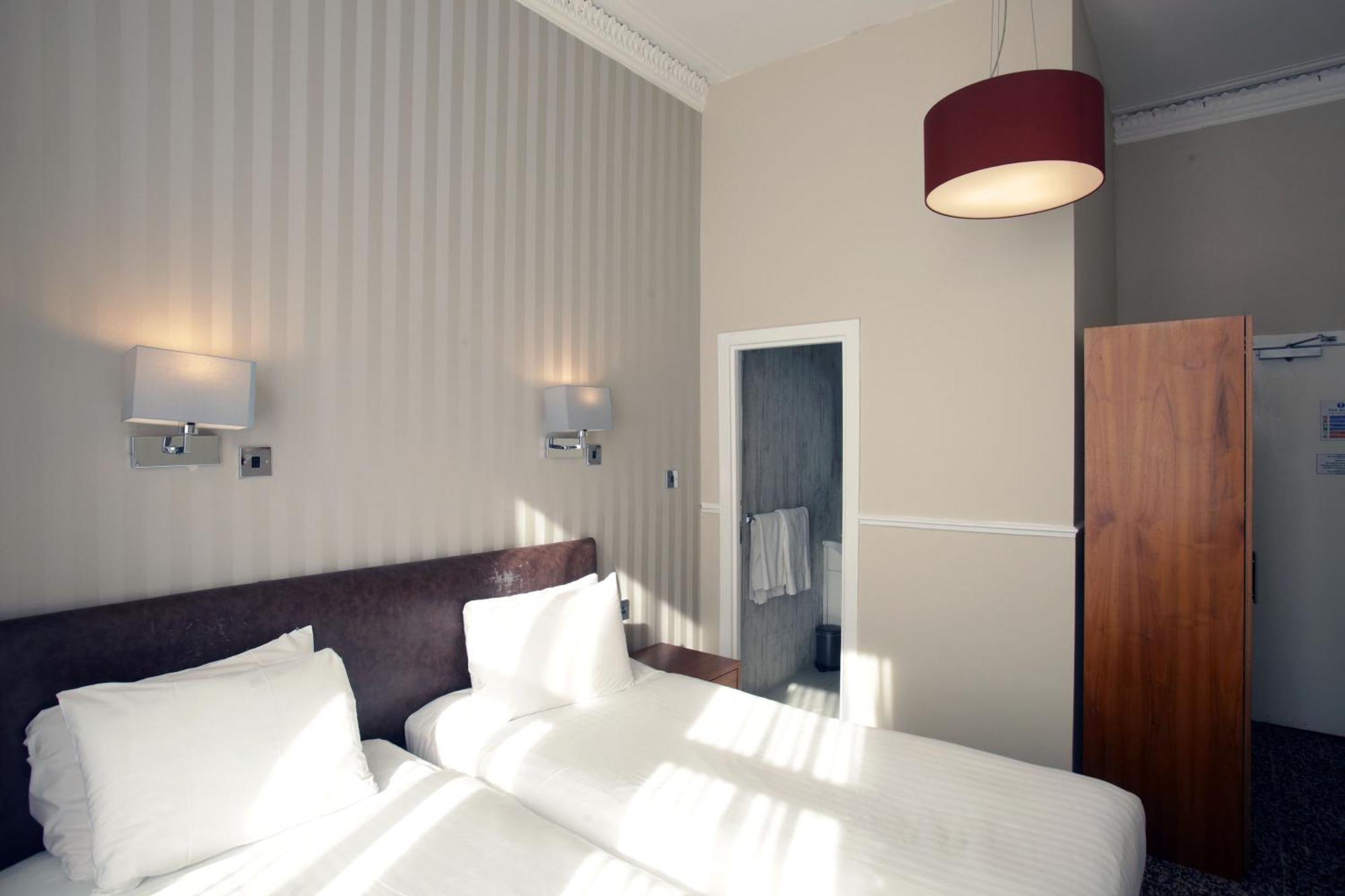 Kelvingrove Hotel - Sauchiehall St Глазгоу Екстериор снимка